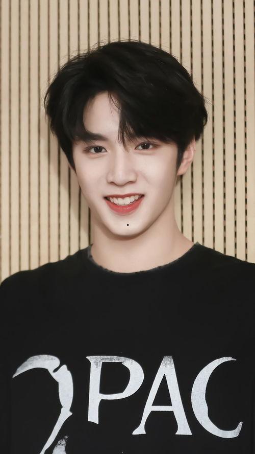 娱乐吃瓜君刘耀文,娱乐吃瓜界的风云人物